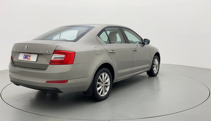 2016 Skoda Octavia 2.0 TDI STYLE PLUS AT, Diesel, Automatic, 96,455 km, Right Back Diagonal