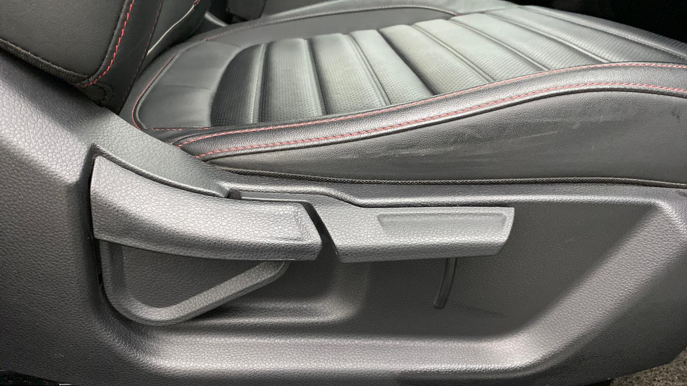 2019 KIA SELTOS GTX 1.4 GDI AT PETROL, Petrol, Automatic, 41,979 km, Driver Side Adjustment Panel
