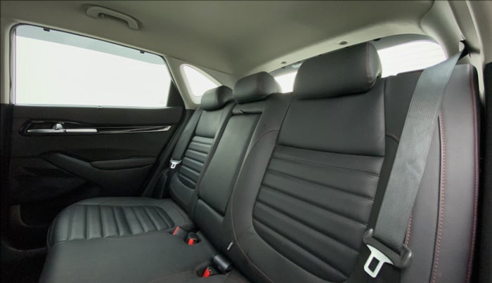 2019 KIA SELTOS GTX 1.4 GDI AT PETROL, Petrol, Automatic, 41,979 km, Right Side Rear Door Cabin