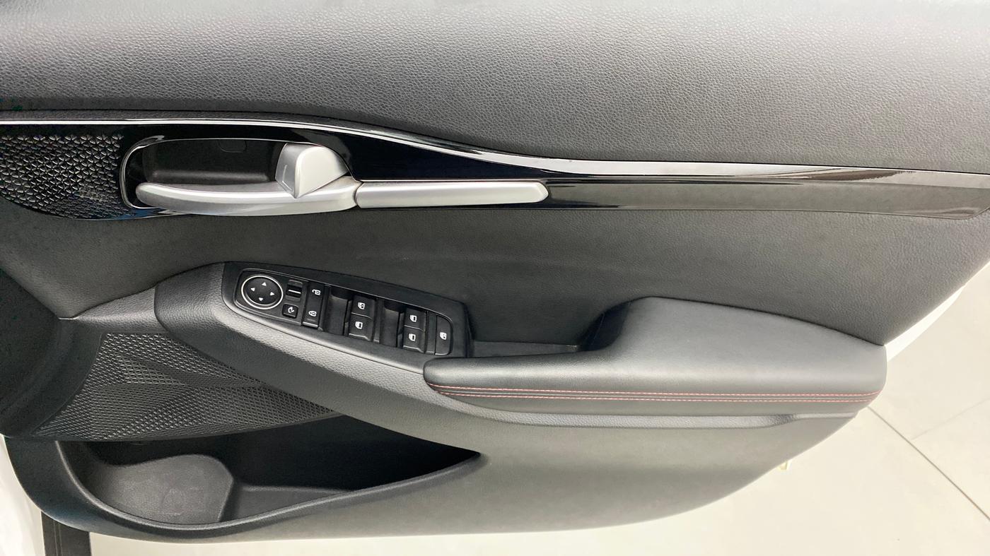 2019 KIA SELTOS GTX 1.4 GDI AT PETROL, Petrol, Automatic, 41,979 km, Driver Side Door Panels Control