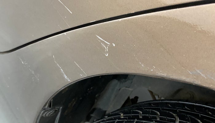 2017 Maruti Ciaz ALPHA DIESEL 1.3, Diesel, Manual, 79,751 km, Left quarter panel - Minor scratches