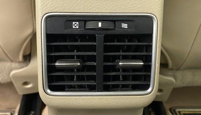 2017 Maruti Ciaz ALPHA DIESEL 1.3, Diesel, Manual, 79,751 km, Rear AC Vents