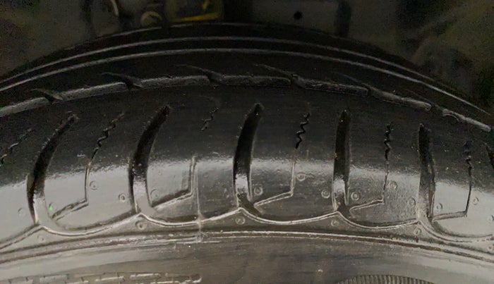 2021 Ford Ecosport TITANIUM 1.5L PETROL, Petrol, Manual, 23,965 km, Left Rear Tyre Tread