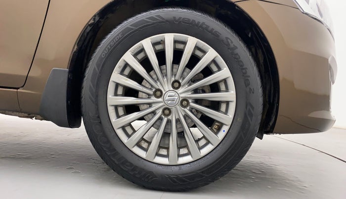 2016 Maruti Ciaz ZDI+ SHVS, Diesel, Manual, 1,68,380 km, Right Front Wheel