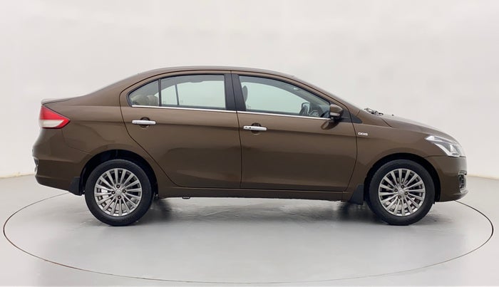 2016 Maruti Ciaz ZDI+ SHVS, Diesel, Manual, 1,68,380 km, Right Side View