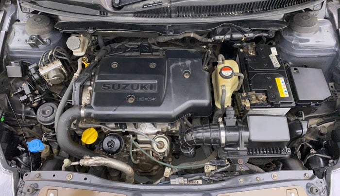 2016 Maruti Ciaz ZDI+ SHVS, Diesel, Manual, 1,68,380 km, Engine Bonet View