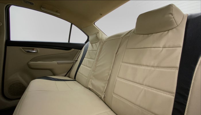 2016 Maruti Ciaz ZDI+ SHVS, Diesel, Manual, 1,68,380 km, Right Side Door Cabin View