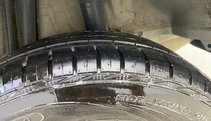 2016 Honda Jazz 1.2L I-VTEC E, Petrol, Manual, 52,424 km, Left Rear Tyre Tread