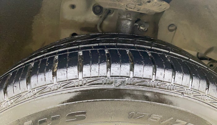 2016 Honda Jazz 1.2L I-VTEC E, Petrol, Manual, 52,424 km, Right Front Tyre Tread