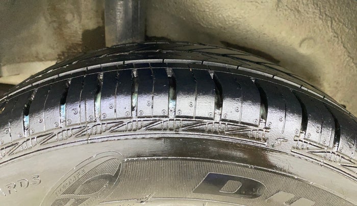 2016 Honda Jazz 1.2L I-VTEC E, Petrol, Manual, 52,424 km, Right Rear Tyre Tread