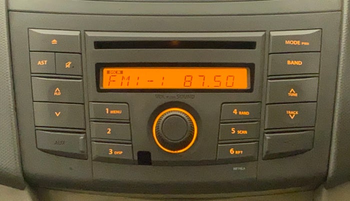 2014 Maruti Ertiga VXI CNG, CNG, Manual, 93,458 km, Infotainment System