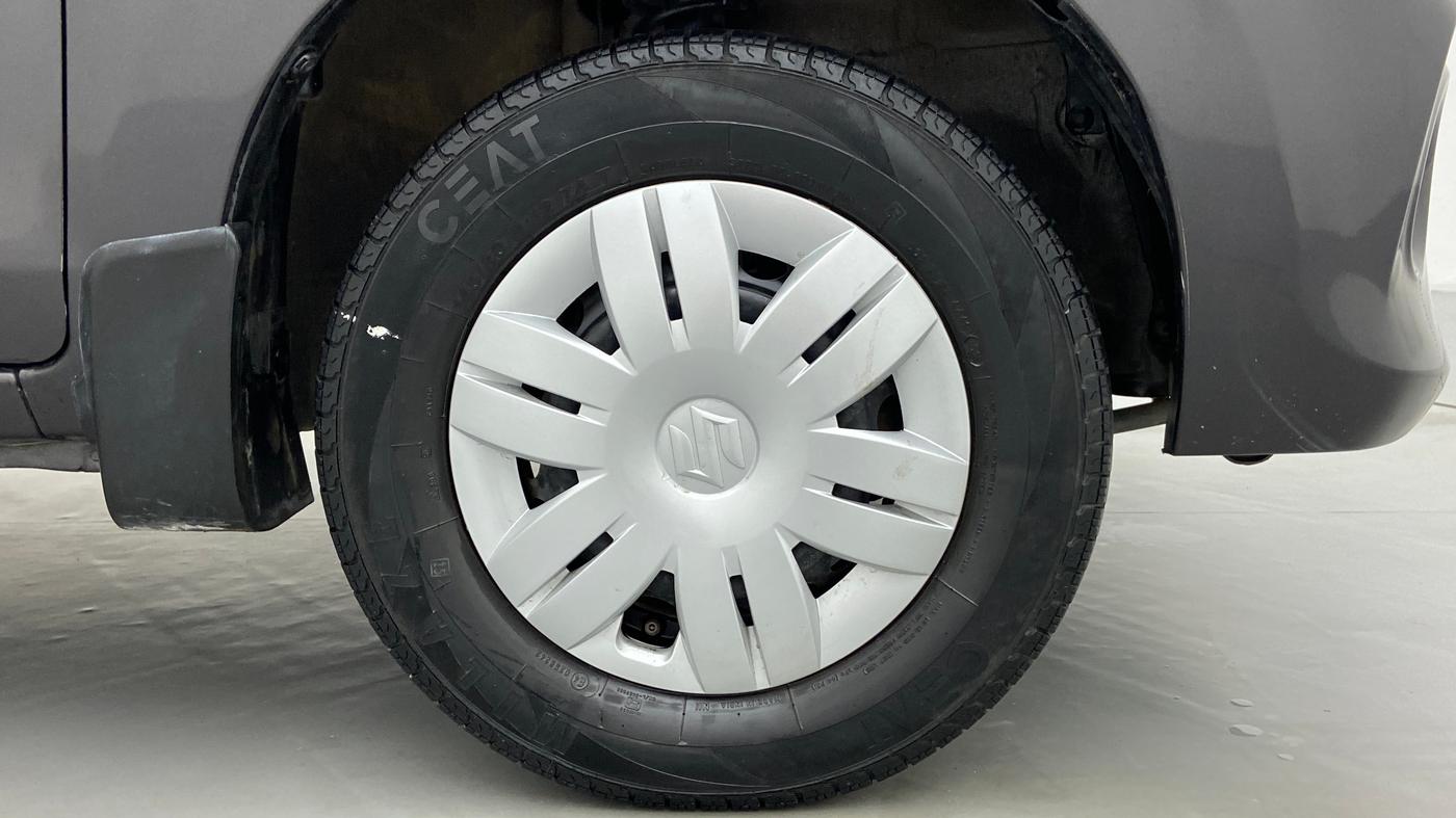 2018 Maruti Alto 800 LXI, Petrol, Manual, 36,905 km, Right Front Wheel
