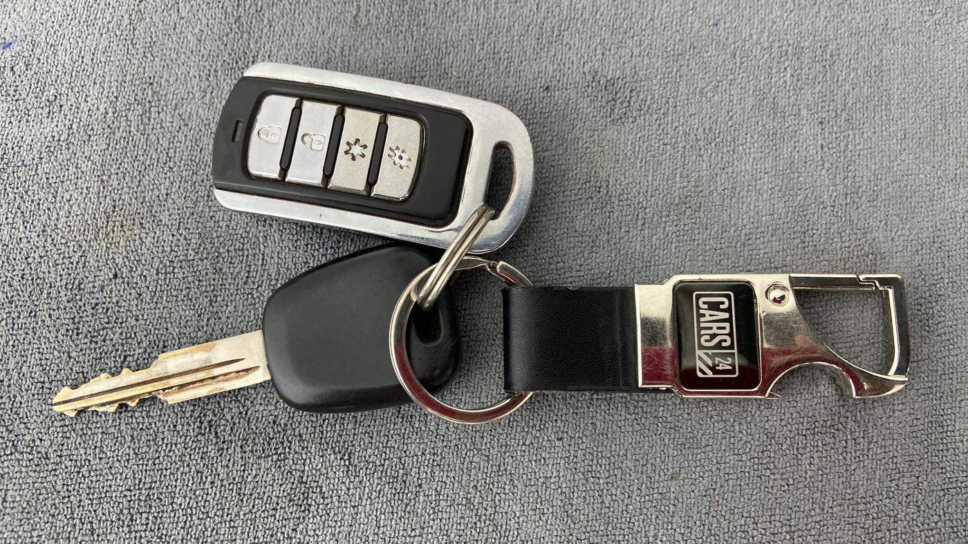 2018 Maruti Alto 800 LXI, Petrol, Manual, 36,905 km, Key Close Up