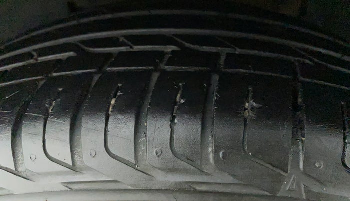2021 Tata NEXON XZA PLUS SUNROOF DIESEL, Diesel, Automatic, 53,127 km, Left Front Tyre Tread