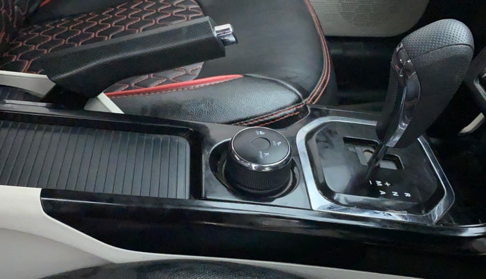 2021 Tata NEXON XZA PLUS SUNROOF DIESEL, Diesel, Automatic, 53,127 km, Gear Lever