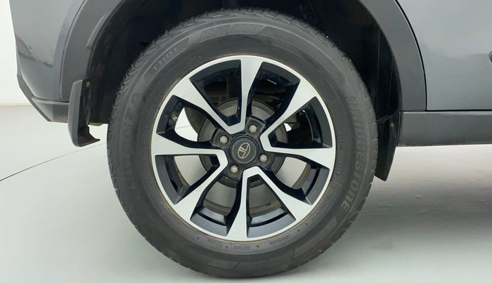 2021 Tata NEXON XZA PLUS SUNROOF DIESEL, Diesel, Automatic, 53,127 km, Right Rear Wheel