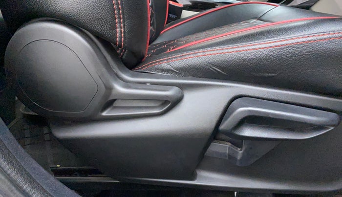 2021 Tata NEXON XZA PLUS SUNROOF DIESEL, Diesel, Automatic, 53,127 km, Driver Side Adjustment Panel
