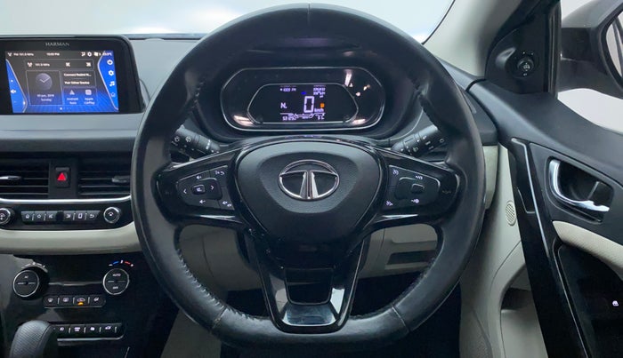 2021 Tata NEXON XZA PLUS SUNROOF DIESEL, Diesel, Automatic, 53,127 km, Steering Wheel Close Up
