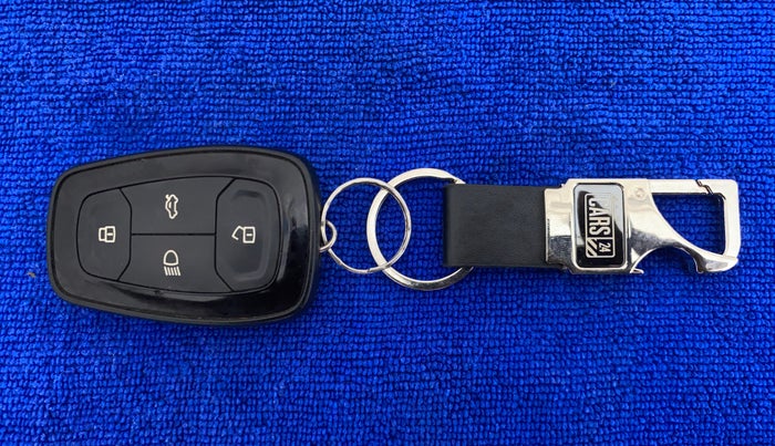 2021 Tata NEXON XZA PLUS SUNROOF DIESEL, Diesel, Automatic, 53,127 km, Key Close Up