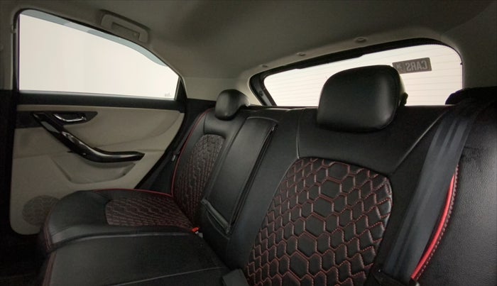 2021 Tata NEXON XZA PLUS SUNROOF DIESEL, Diesel, Automatic, 53,127 km, Right Side Rear Door Cabin