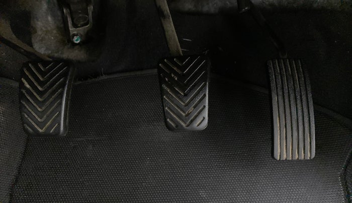 2015 Hyundai Eon MAGNA PLUS, Petrol, Manual, 40,766 km, Pedals