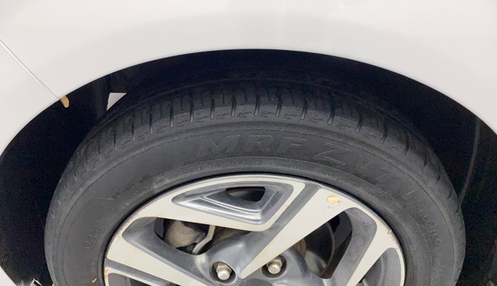 2020 Hyundai AURA SX 1.2 (O), Petrol, Manual, 12,191 km, Left Front Tyre Tread