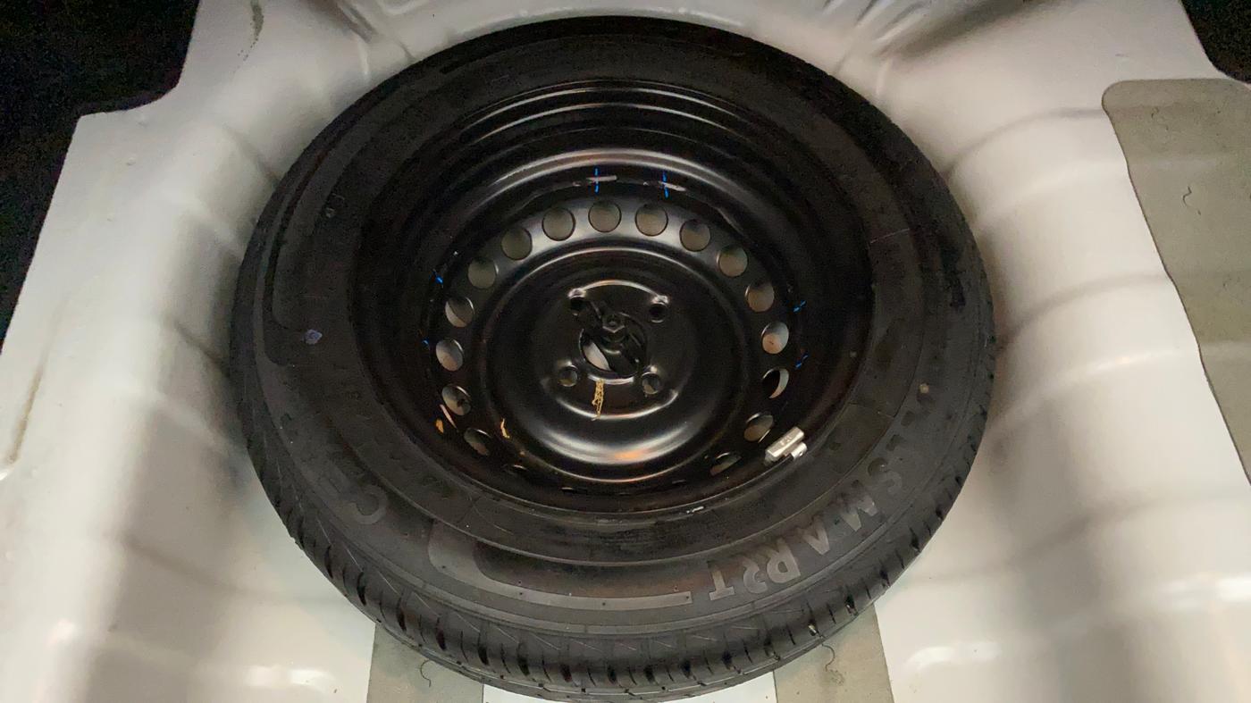 2020 Hyundai AURA SX 1.2 (O), Petrol, Manual, 12,215 km, Spare Tyre