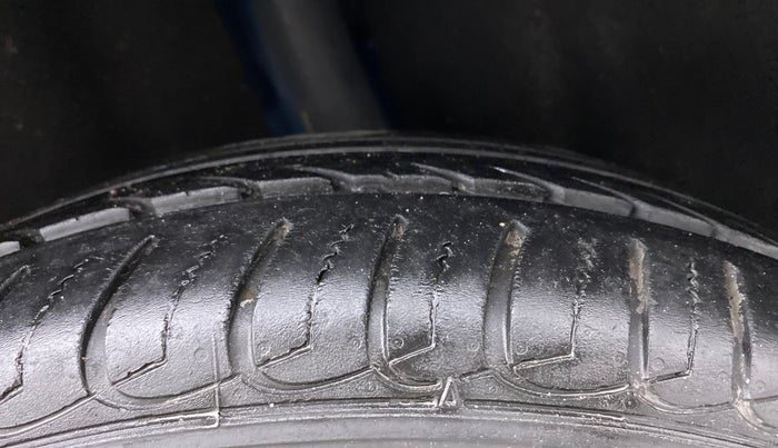 2018 Ford Ecosport TITANIUM + 1.5L PETROL AT, Petrol, Automatic, 31,153 km, Left Rear Tyre Tread