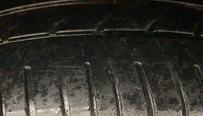 2022 Honda City 1.5L I-VTEC V MT 5TH GEN, Petrol, Manual, 30,464 km, Right Front Tyre Tread