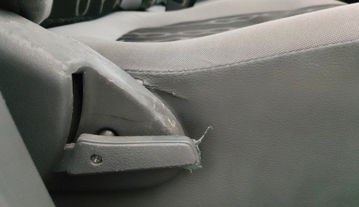 2014 Maruti Alto 800 LXI CNG, CNG, Manual, 33,025 km, Driver Side Adjustment Panel