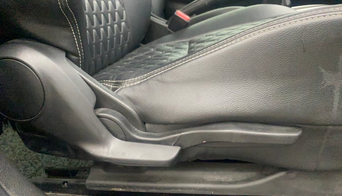 2018 Maruti Baleno ZETA PETROL 1.2, Petrol, Manual, 49,896 km, Driver Side Adjustment Panel