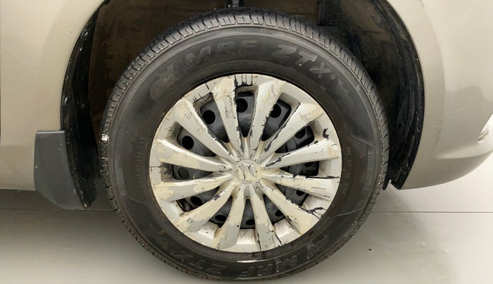 2017 Maruti Swift Dzire VXI, Petrol, Manual, 65,798 km, Right Front Wheel