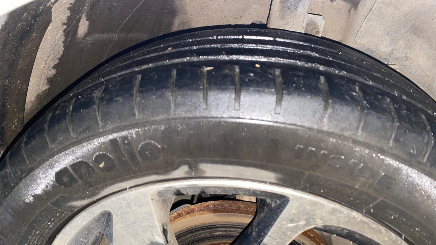 2024 Toyota Glanza V AMT, Petrol, Automatic, 49,209 km, Right Front Tyre Tread