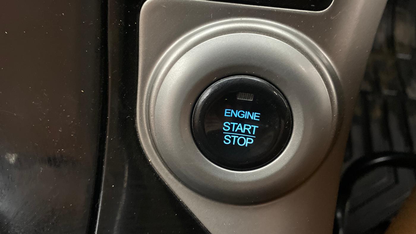 2018 Mahindra XUV500 W9 AT, Diesel, Automatic, 73,529 km, Keyless Start/ Stop Button