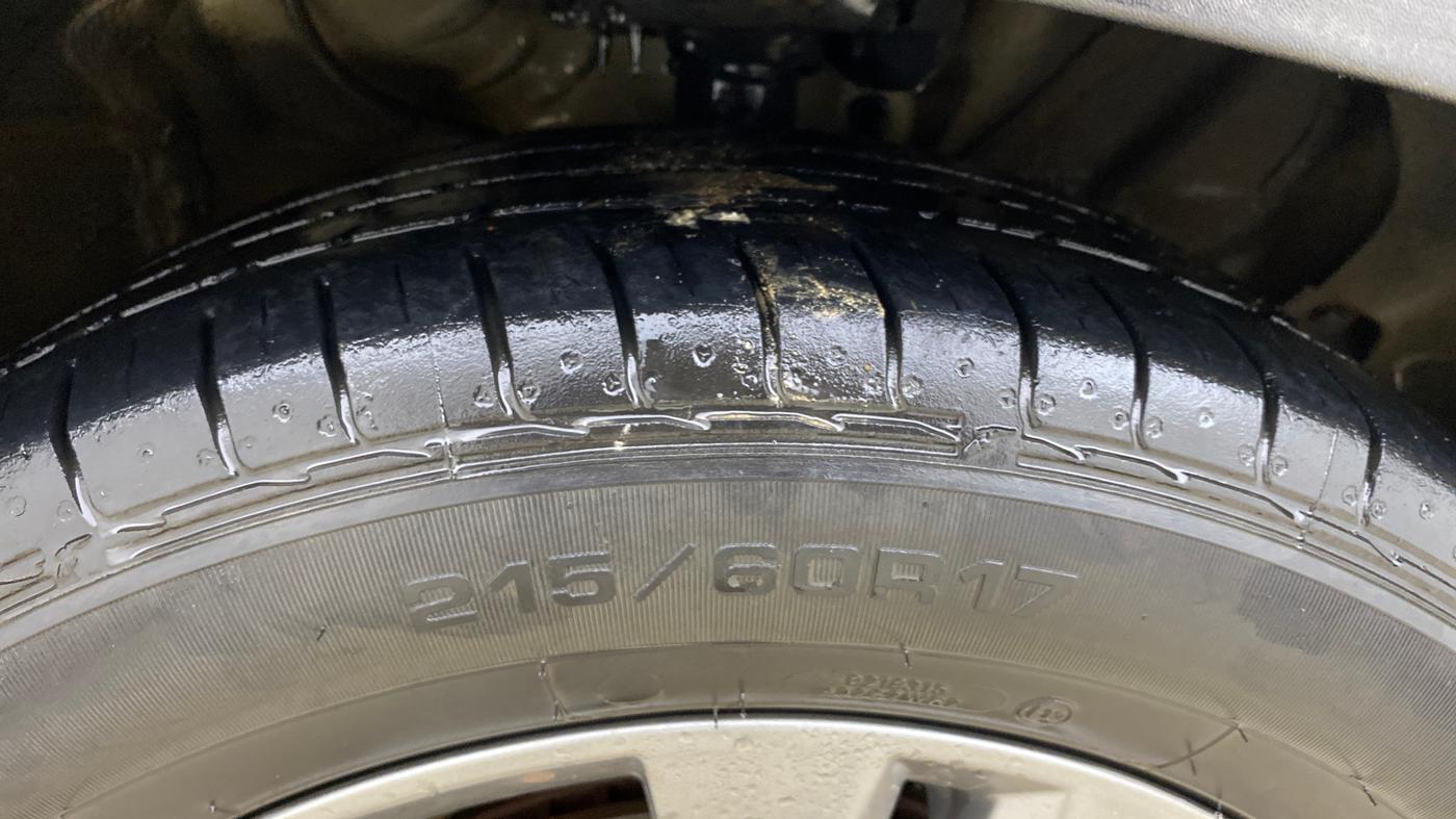 2021 KIA SELTOS HTX 1.5 PETROL, Petrol, Manual, 56,124 km, Right Front Tyre Tread