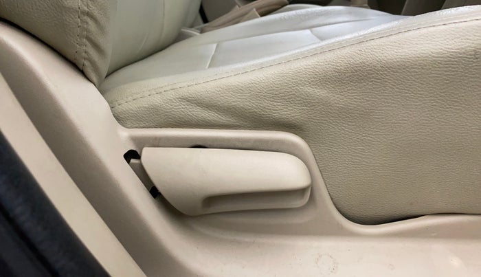 2014 Maruti Swift Dzire VXI, Petrol, Manual, 45,890 km, Driver Side Adjustment Panel