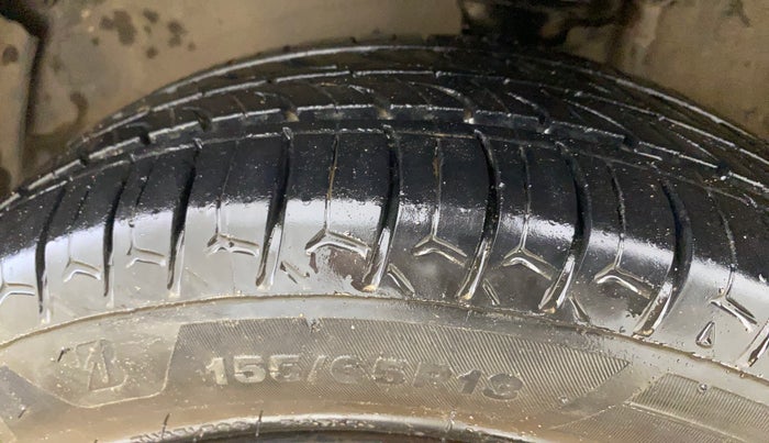 2017 Maruti Alto K10 VXI, CNG, Manual, 1,32,592 km, Left Front Tyre Tread