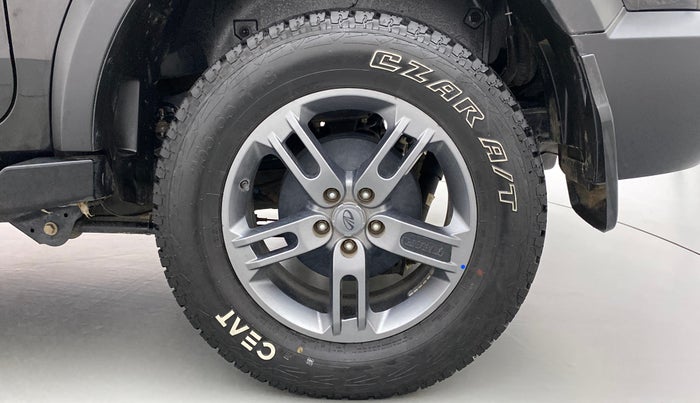 2022 Mahindra Thar LX D AT 4WD HT, Diesel, Automatic, 15,493 km, Left Rear Wheel