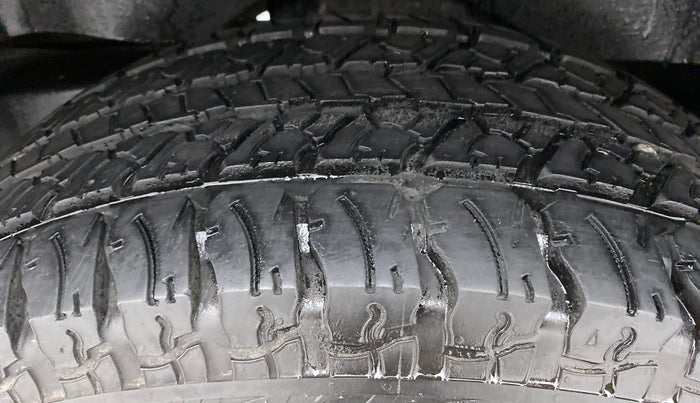2022 Mahindra Thar LX D AT 4WD HT, Diesel, Automatic, 15,493 km, Left Rear Tyre Tread