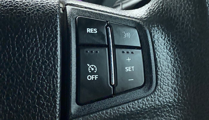 2022 Mahindra Thar LX D AT 4WD HT, Diesel, Automatic, 15,493 km, Adaptive Cruise Control