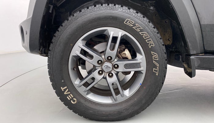 2022 Mahindra Thar LX D AT 4WD HT, Diesel, Automatic, 15,493 km, Left Front Wheel