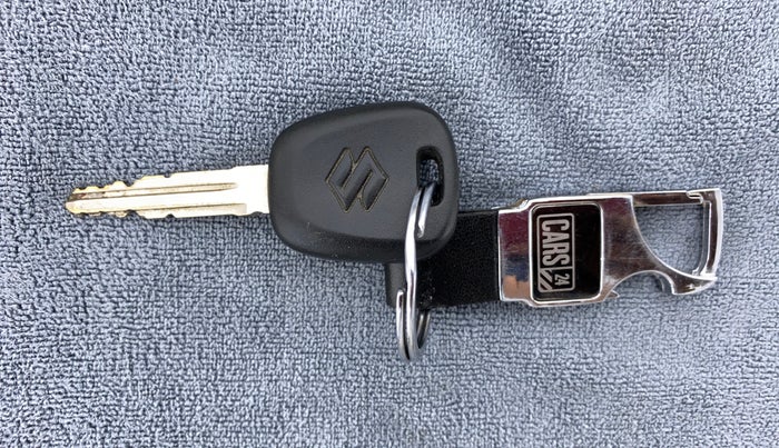 2018 Maruti Alto 800 LXI, Petrol, Manual, 8,385 km, Key Close Up