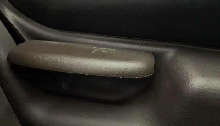 2012 Hyundai Santro Xing GL PLUS, Petrol, Manual, 57,689 km, Driver Side Adjustment Panel