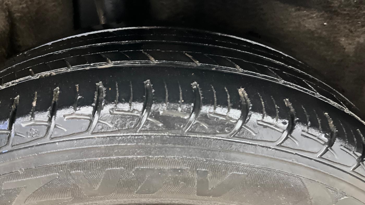 2017 Maruti Baleno DELTA PETROL 1.2, Petrol, Manual, 83,208 km, Right Rear Tyre Tread