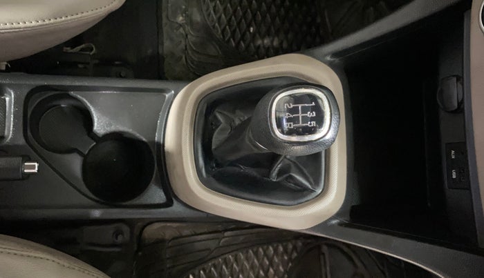 2015 Hyundai Grand i10 ASTA 1.2 KAPPA VTVT, Petrol, Manual, 60,204 km, Gear Lever