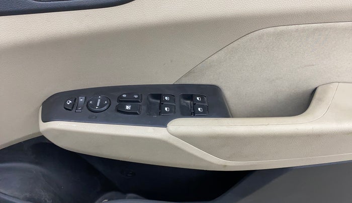 2021 Hyundai Verna SX 1.5 CRDI, Diesel, Manual, 97,843 km, Driver Side Door Panels Control