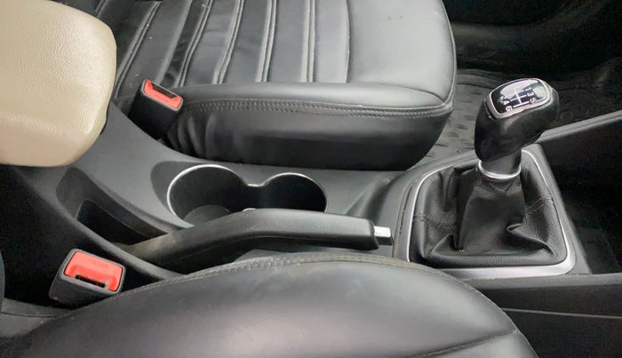 2021 Hyundai Verna SX 1.5 CRDI, Diesel, Manual, 97,843 km, Gear Lever