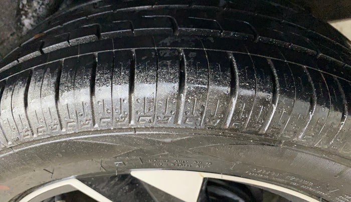 2021 Hyundai Verna SX 1.5 CRDI, Diesel, Manual, 97,843 km, Left Rear Tyre Tread