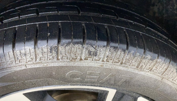 2021 Hyundai Verna SX 1.5 CRDI, Diesel, Manual, 97,843 km, Right Front Tyre Tread