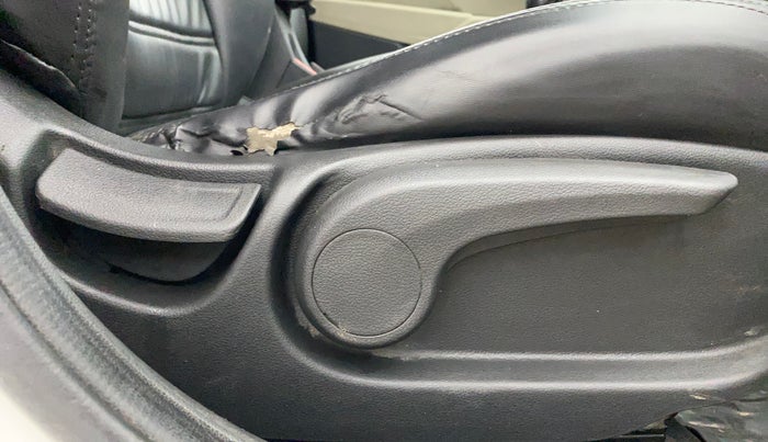 2021 Hyundai Verna SX 1.5 CRDI, Diesel, Manual, 97,843 km, Driver Side Adjustment Panel